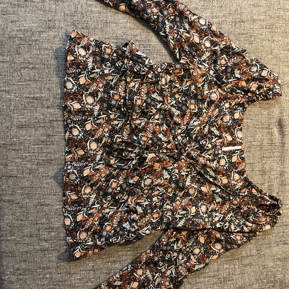 Free people uptown bell top - Picture 4 of 5